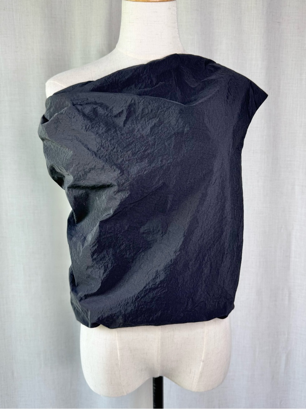 Paris Georgia Ruched Twisted Off Shoulder Black Top Size XL